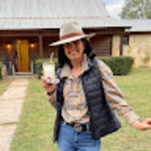 Meet your Posher, Tracy